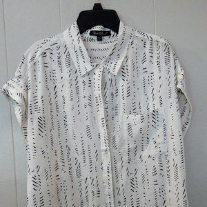 "Velvet Heart" ladies button up blouse